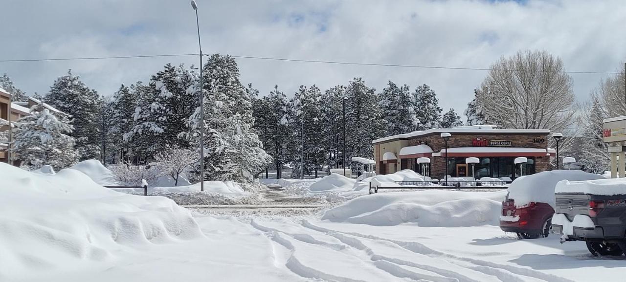 Castle Rock Hotel Flagstaff Exterior photo