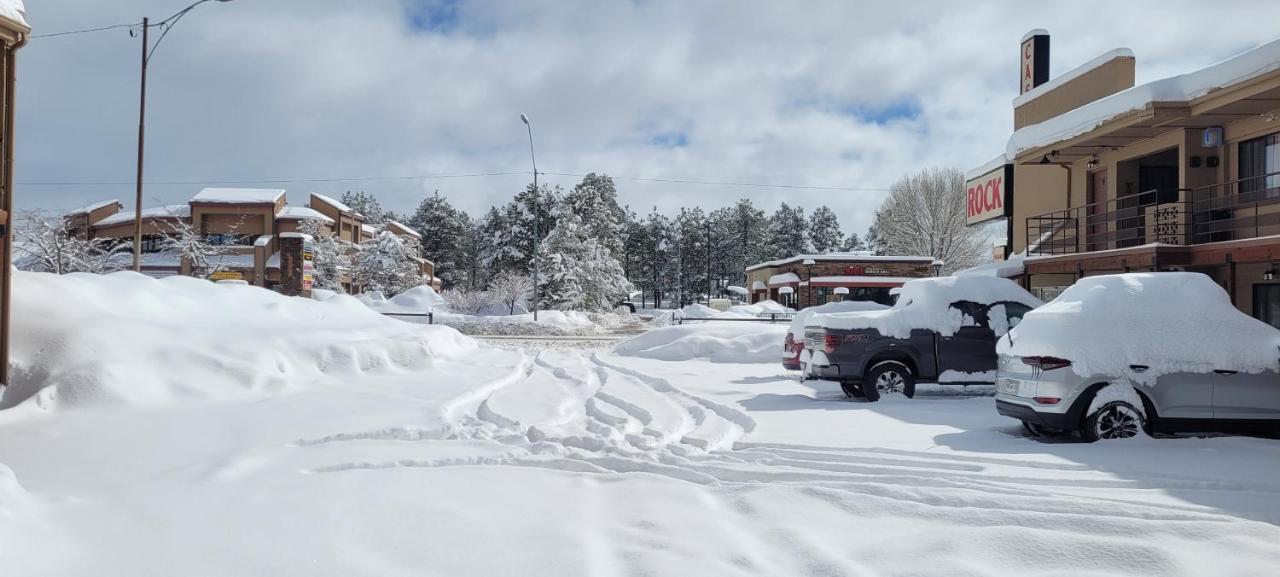 Castle Rock Hotel Flagstaff Exterior photo